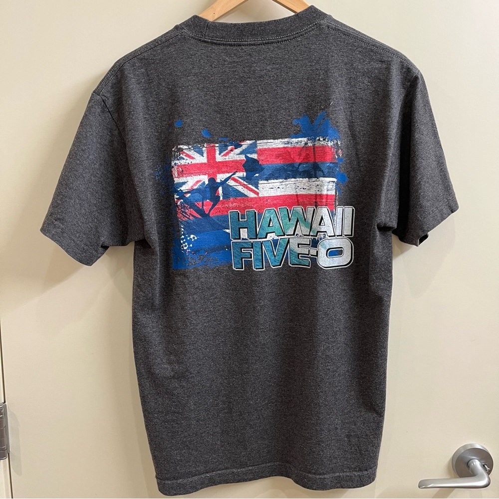 Hawaii Five-O Filmed On Location Tee Shirt Men's Medium, Great Condition